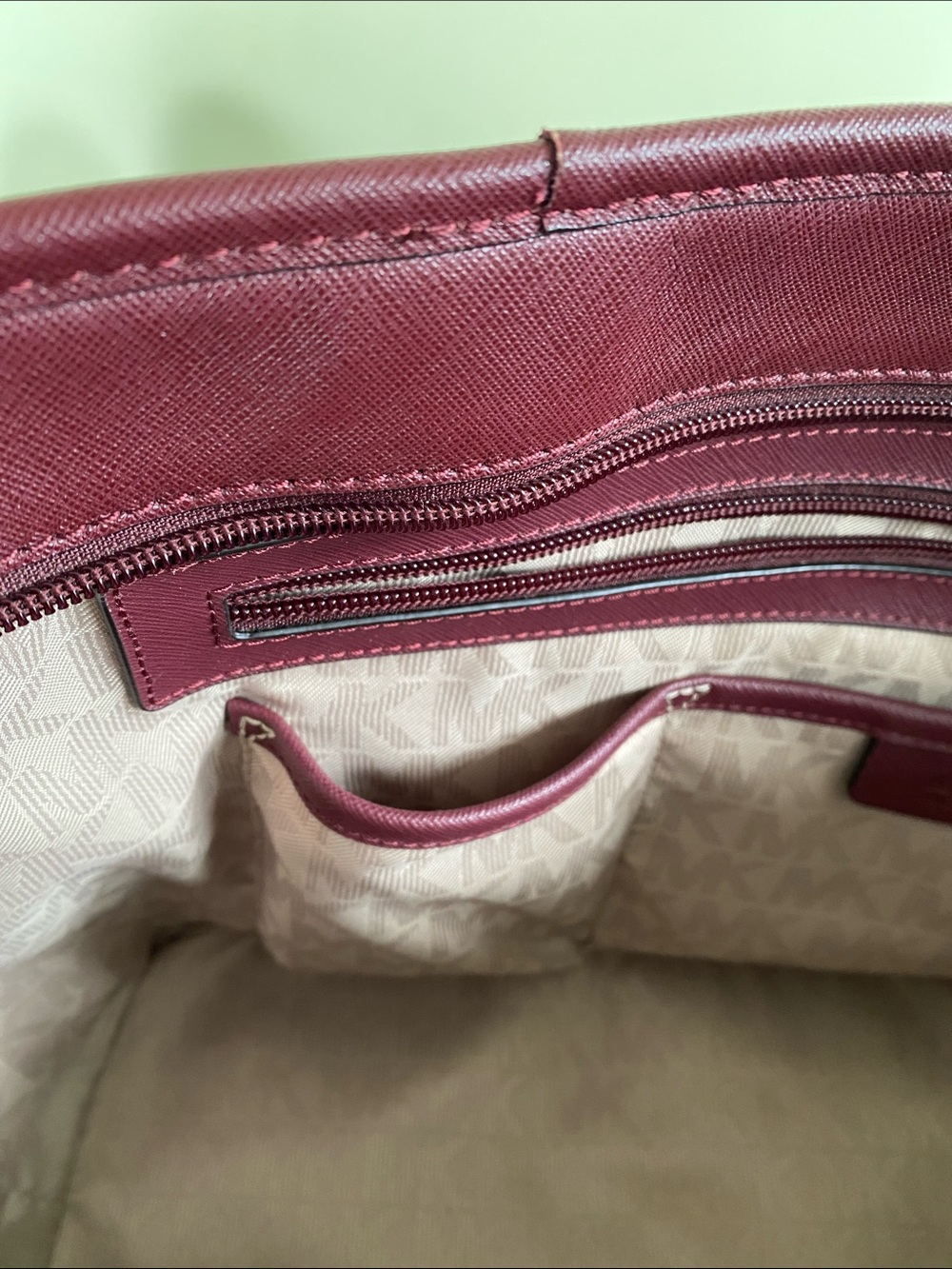 Michael Kors Burgandy Plum Zip Top Tote with Gold Hardware - Picture 7 of 16
